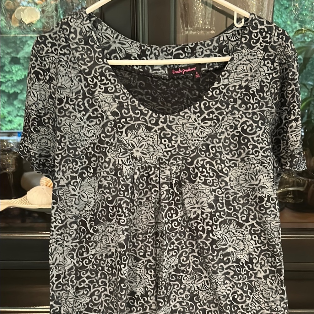 Fresh Produce Navy Blue and Gray Floral Women's Top